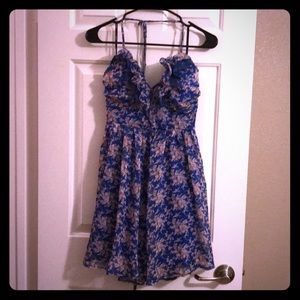 NWT blue floral dress size medium